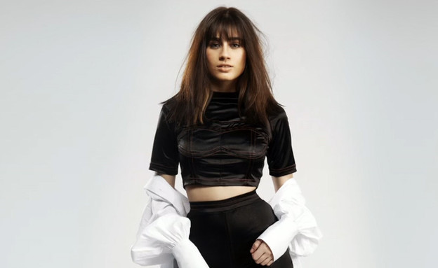 next_star7_34_02_picture_ellalee_i